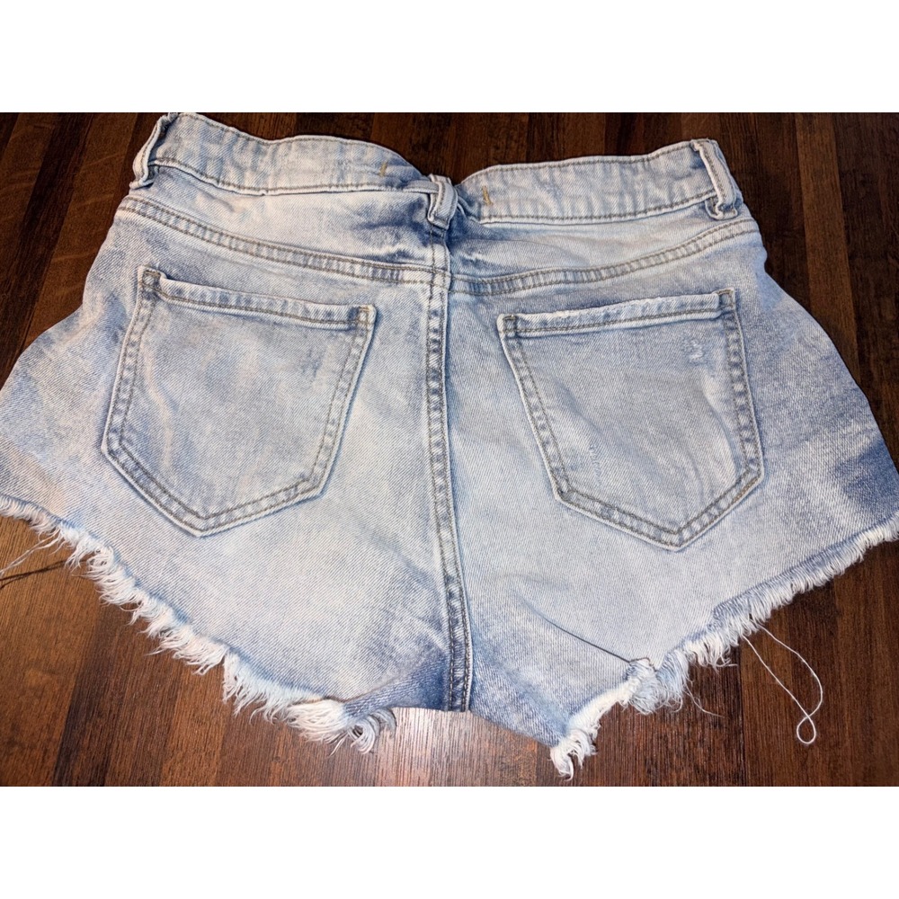 Eunina Lulu High Rise Cut Off Shortie Distressed Denim Shorts Light Wash Small